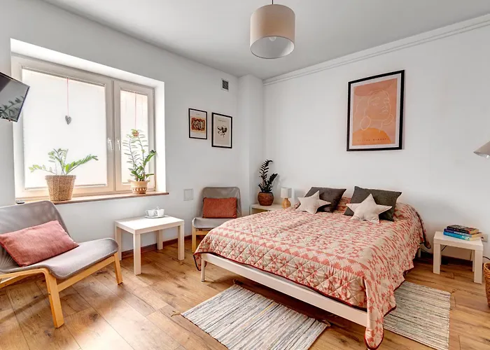 Wesola Z Lazienkami I Dostepem Do Kuchni W Centrum Krynicy Zdroju Bezplatne Miejsca Postojowe